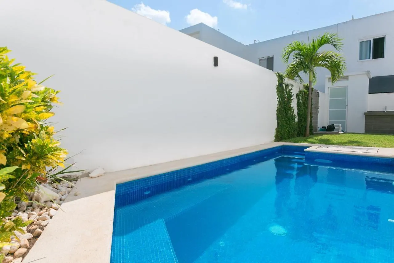 House In Private Altus II Villa Cancun