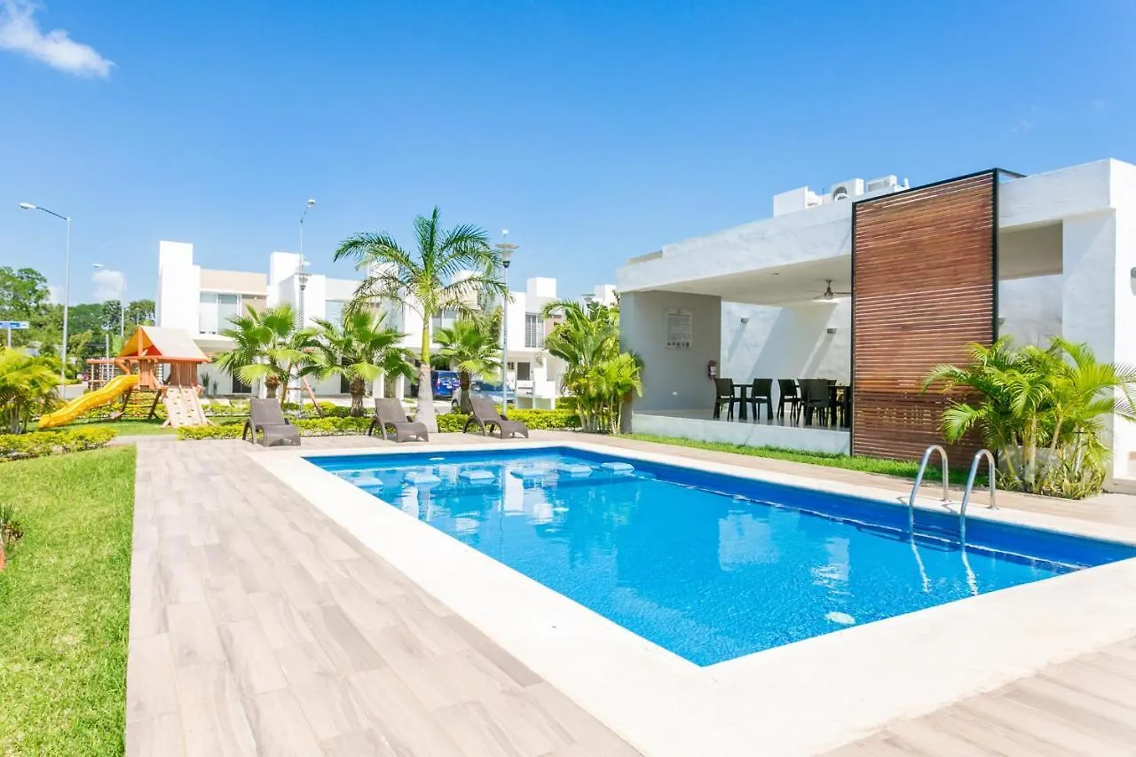 House In Private Altus II Villa Cancun Mexico